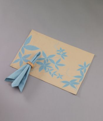 Flower Blossom Place Mat & Napkin by LivingQuarters