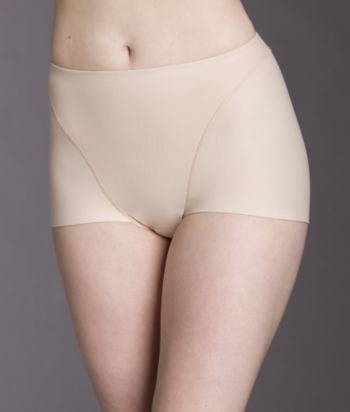 Bali® Never Ending Smooth Firm Control Brief