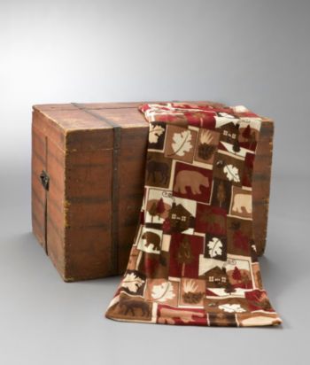 LivingQuarters Micro Cozy Throw - Patch Lodge Print