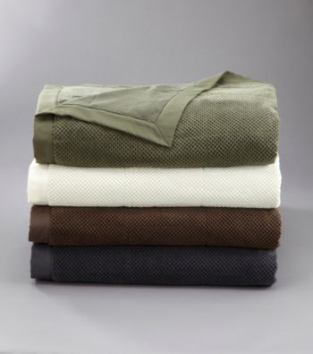 LivingQuarters Basque Blanket