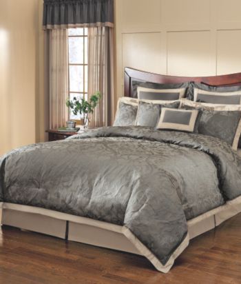Kensington 24-Piece Bedding Ensemble by LivingQuarters