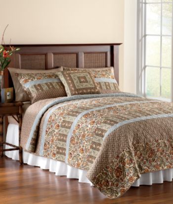 Londonberry Quilt by LivingQuarters
