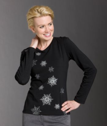Jones New York Sport® Petites' Snowflake Crewneck Top - Black
