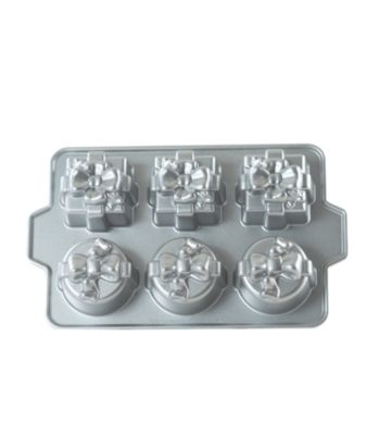 Nordic Ware® Gift Cakelette Pan