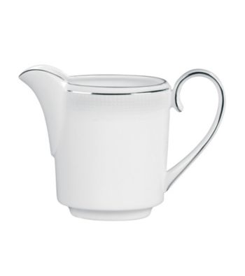 Vera Wang® Blanc Sur Blanc Creamer