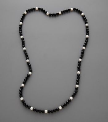 Freshwater Pearl & Onyx Endless Necklace - White/Black