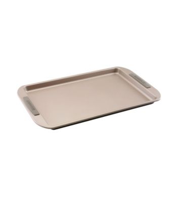 Farberware® Soft Touch Bakeware 10