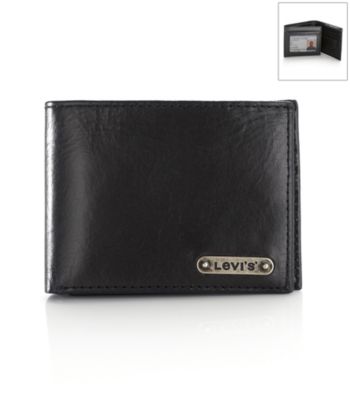 Levi's® Men's Traveler Wallet - Black