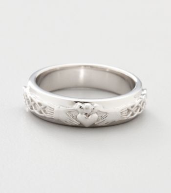 Sterling Silver Claddagh Wedding Band