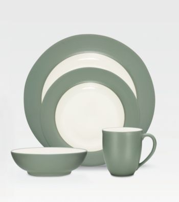 Noritake Colorwave Green Rim 4-pc. Place Setting