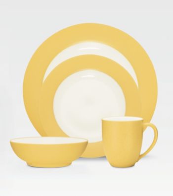Noritake Colorwave Rim Mustard 4-pc. Place Setting