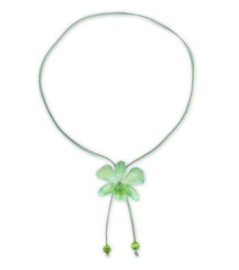 NOVICA 
