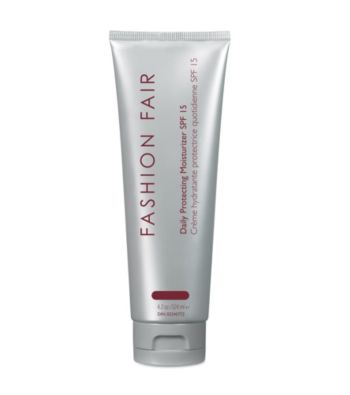 Fashion Fair Daily Protecting Moisturizer SPF 15