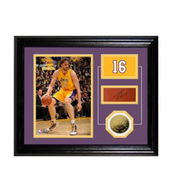 Pau Gasol Player Pride Desktop Photo Mint by Highland Mint