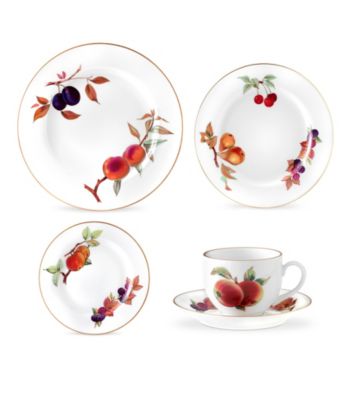 Royal Worcester Evesham Gold 5-pc. Place Setting