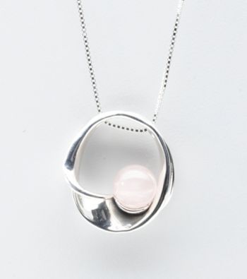 Hagit Gorali Sterling Silver Graduated Circle Pendant Necklace - Pearl