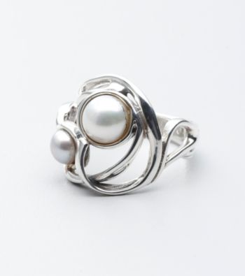 Hagit Gorali Sterling Silver and Pearl Ring