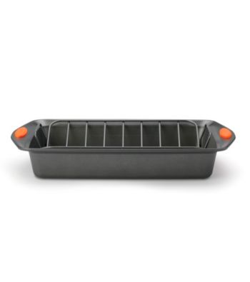 Rachael Ray® Bakeware Roaster with V-Rack