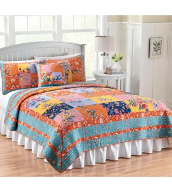 Zoe Quilt by LivingQuarters