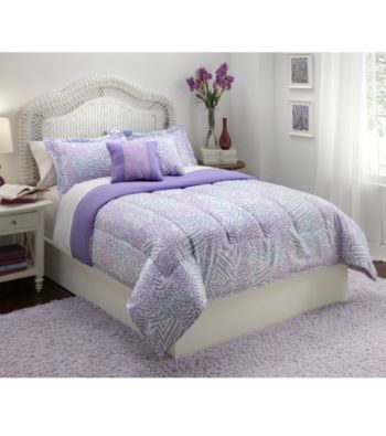 Animal Patch Comforter Set by LivingQuarters Kids