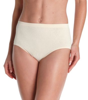 Bali® Microfiber Soft Seamless Comfort Briefs