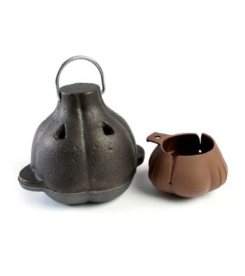 Charcoal Companion Cast Iron Garlic Roaster and Squeezer Set