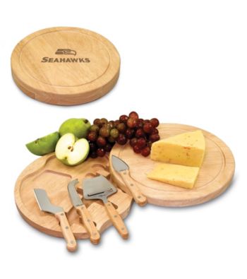 Picnic Time® NFL® Circo Cutting Board - Seattle Seahawks Engraved