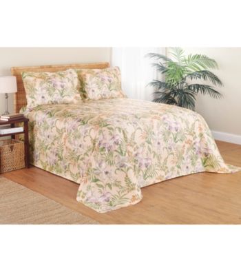 Martinique Throw Style Ivory Bedspread by S. Lichtenberg