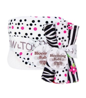 Trend Lab Zahara Hooded Towel and Wash Cloth Bouquet Set
