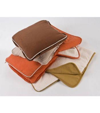 Carolina Pet Company Ultimate Pet Pillow Throw