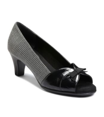 A2® by Aerosoles 