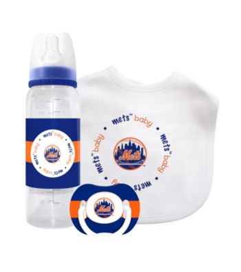 TNT Media Group New York Mets Baby Gift Set