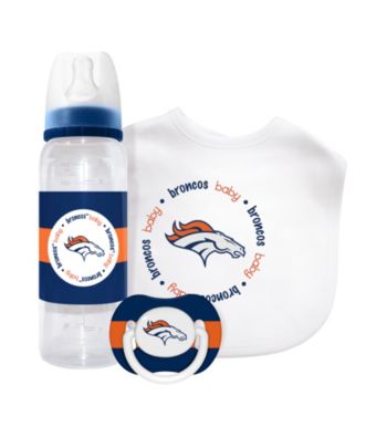 TNT Media Group Denver Broncos Baby Gift Set