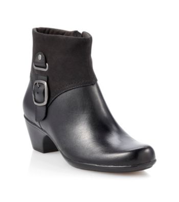 Clarks® 