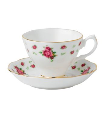 Royal Albert® New Country Roses White Vintage Teacup and Saucer Boxed Set