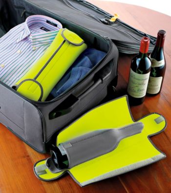 Wine Enthusiast BottleGuard Neoprene Wine Protector