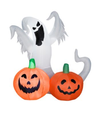 Airblown Ghost and Pumpkins Scene