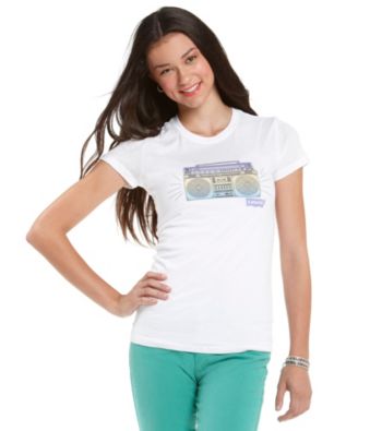 Levi's® Juniors' Boombox Graphic Tee