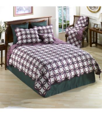 Melanie Wedding Ring Quilt Collection by Donna Sharp®