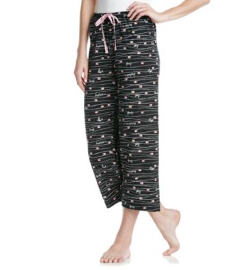 HUE® Black Stroke of Love Knit Capri Pants