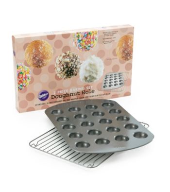 Wilton 2-Piece Doughnut Hole Baking Set