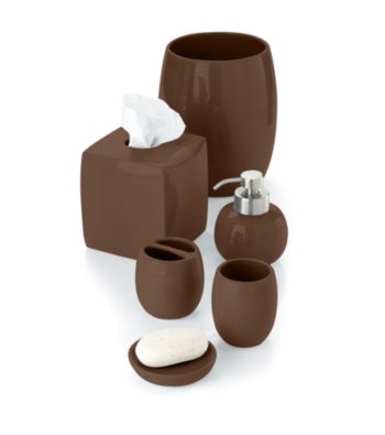 J. Queen New York Hudson Chocolate Bath Collection
