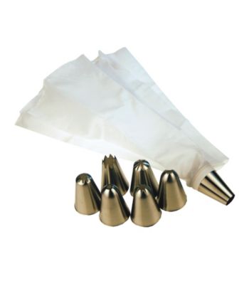 Fox Run Craftsmen® 11-pc. Icing Set with Stainless Steel Nozzles and Icing Bags