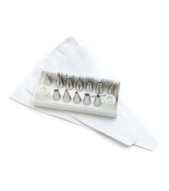 Fox Run Craftsmen® 17-pc Icing Bag Set with Storage Case