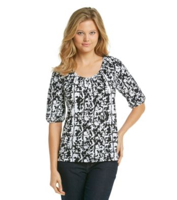 Relativity Ruched Shoulder V-Neck Elbow Sleeve