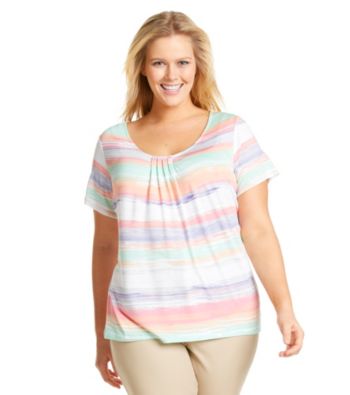 Relativity Career Plus Size Pleatneck Printed Tee