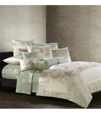 Harmoni Bedding Collection by Natori®