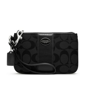 COACH LEGACY SIGNATURE SMALL WRISTLET