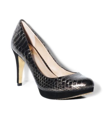 Vince Camuto® 
