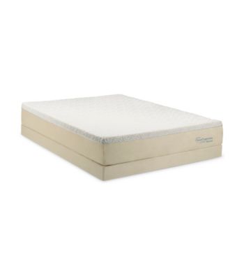 TEMPUR-Cloud™ Supreme Breeze Plush Mattress by Tempur-Pedic®
